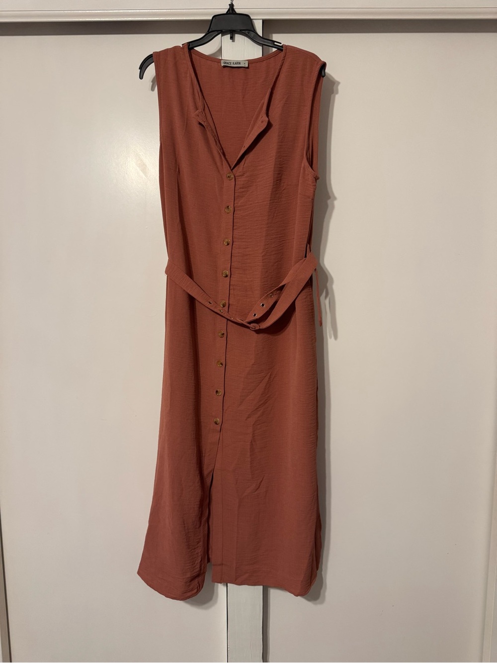 Sleeveless Button-Front Rust Midi Dress with Belt